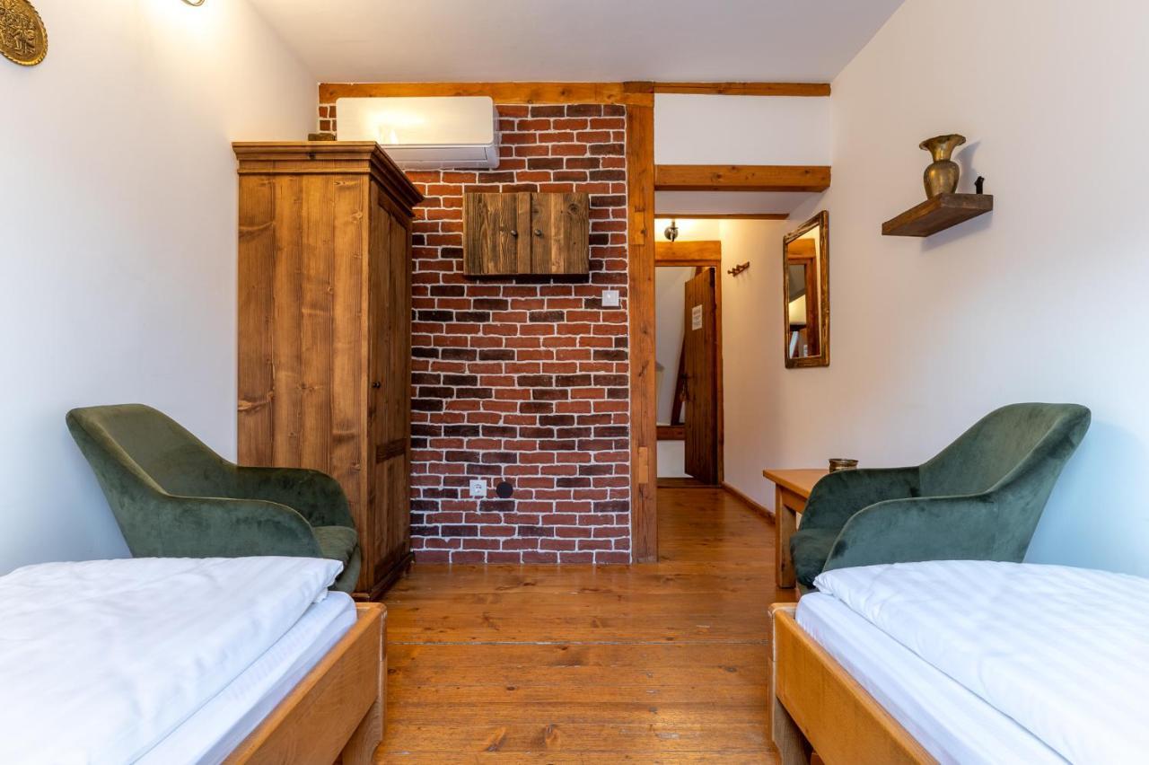 Boutique Hotel Von Graf Sighişoara Buitenkant foto